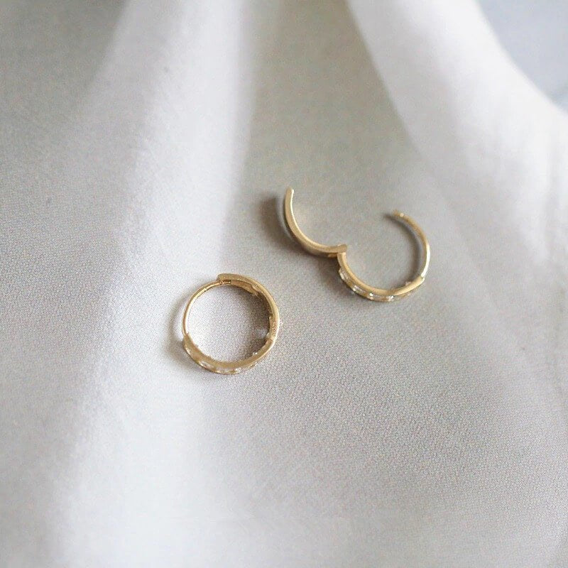 Ohrringe Gold Damen | Kleine Creolen mit Zirkonia-HauteBerlin