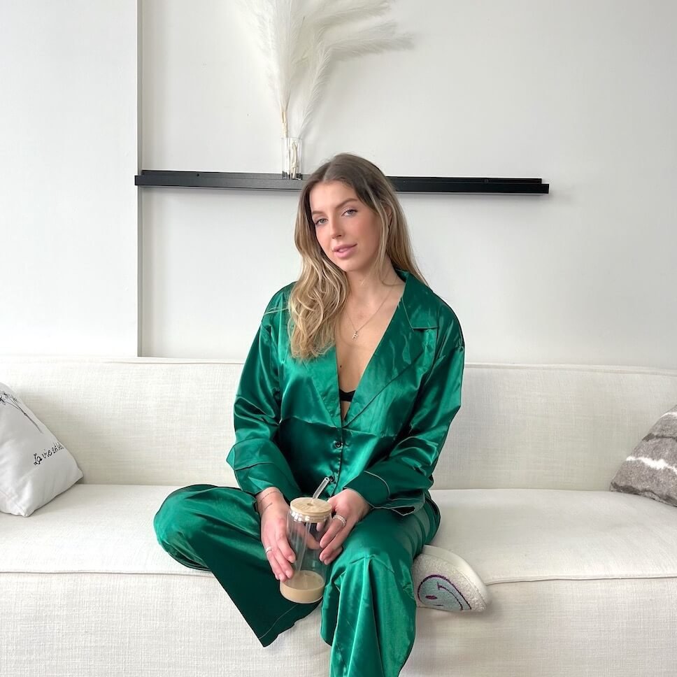 Schlafanzug Damen | Satin Langarm | Oversized Zweiteilig-HauteBerlin