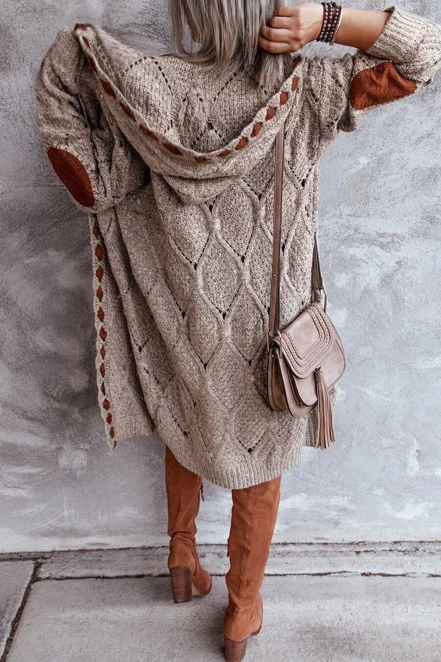Strickjacke Damen | Lang | Kapuze | Grobstrick-HauteBerlin