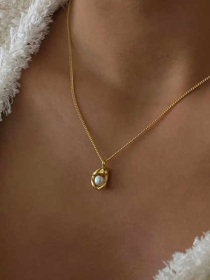 Anhänger-Halskette – Perle – Minimalistisch – Goldene Halskette – Damen-Halskette-HauteBerlin