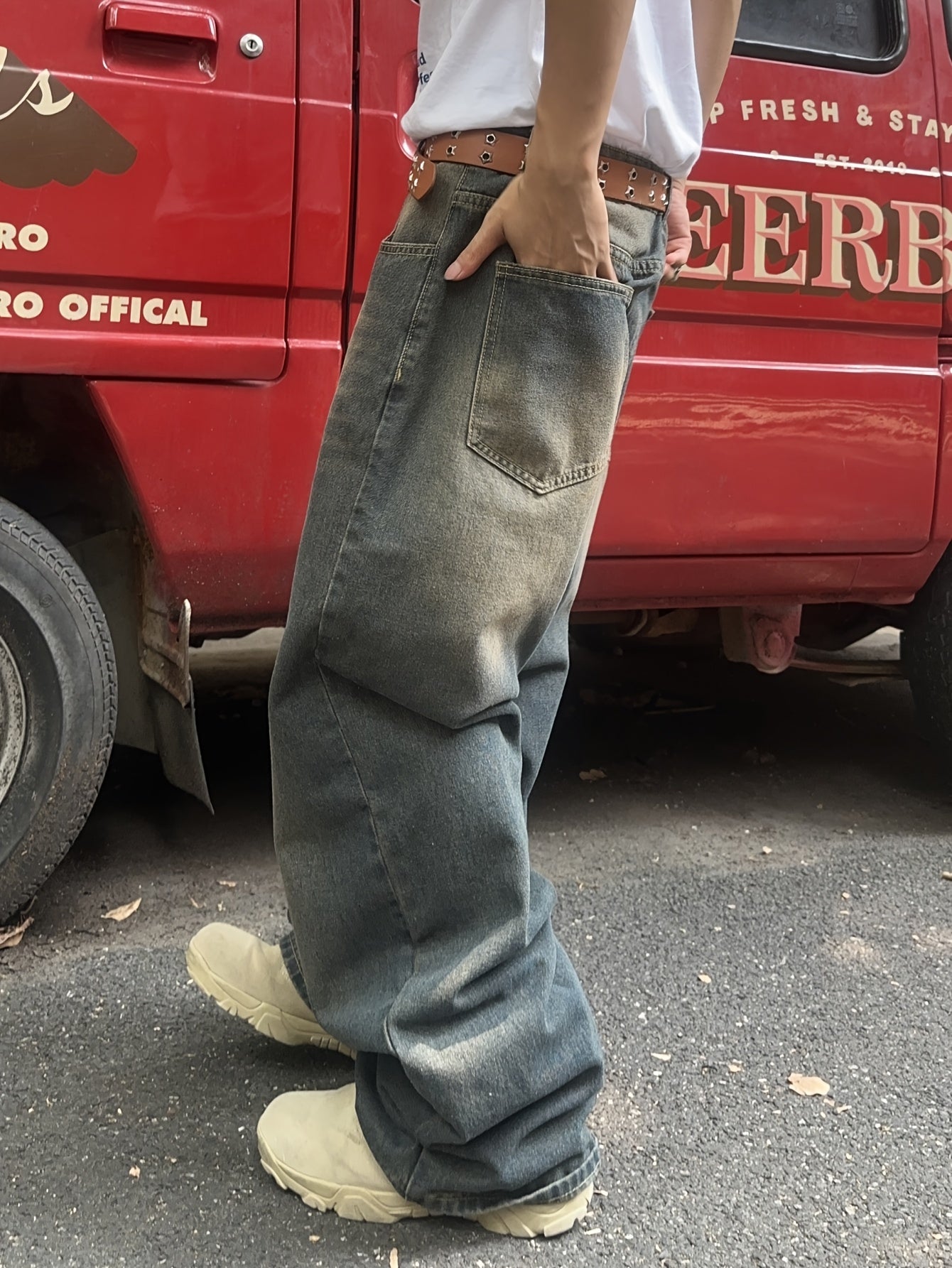 Baggy Jeans – Washed Loose Fit Jeans für Männer-HauteBerlin