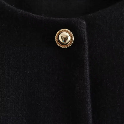 Blazerjacke | Knopfleiste | Taschen | Kurze Jacke | Damenjacke-HauteBerlin