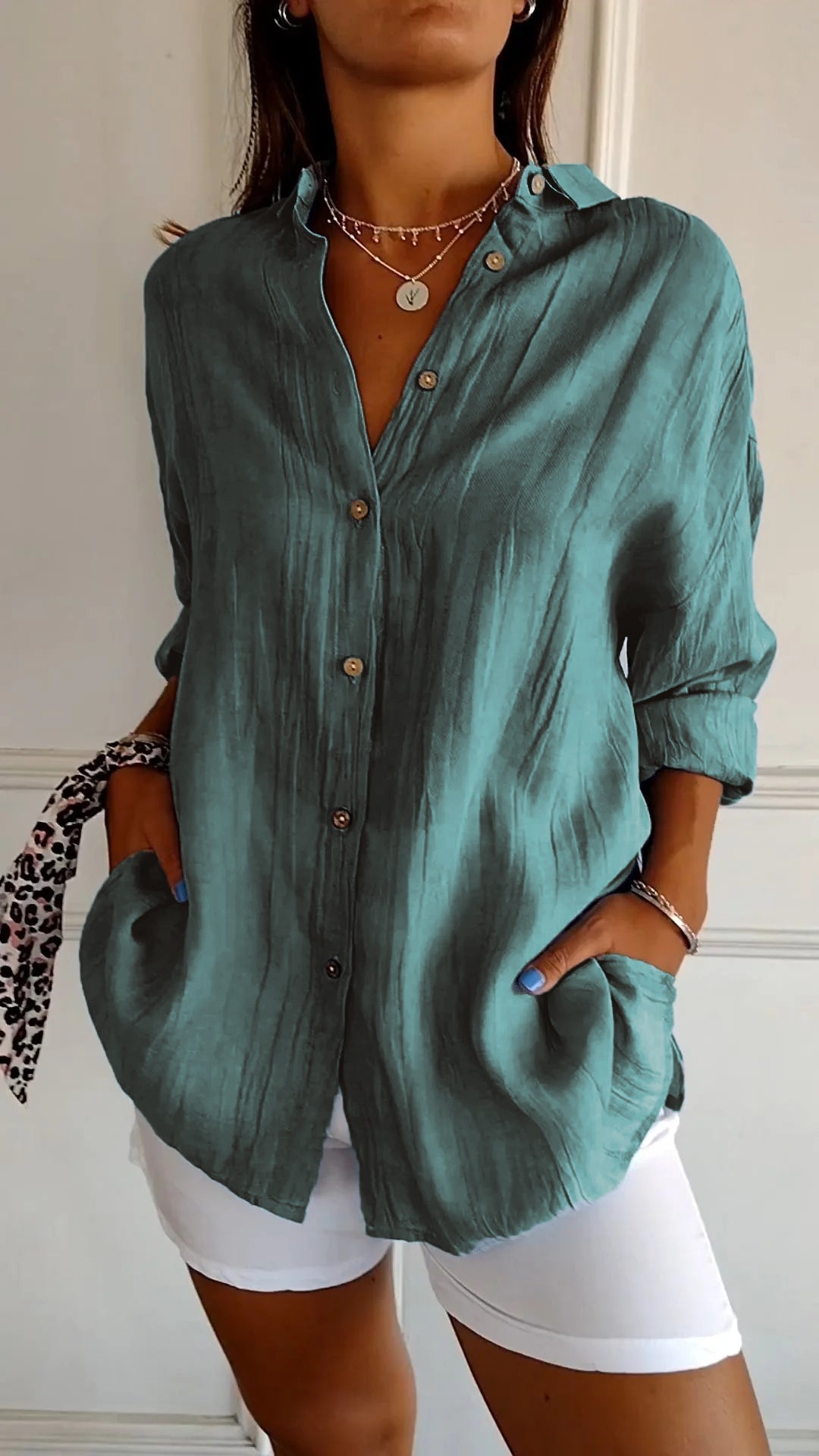 Bluse | Leicht | Langarm | Damen-Hemdbluse mit Knopfleiste-HauteBerlin