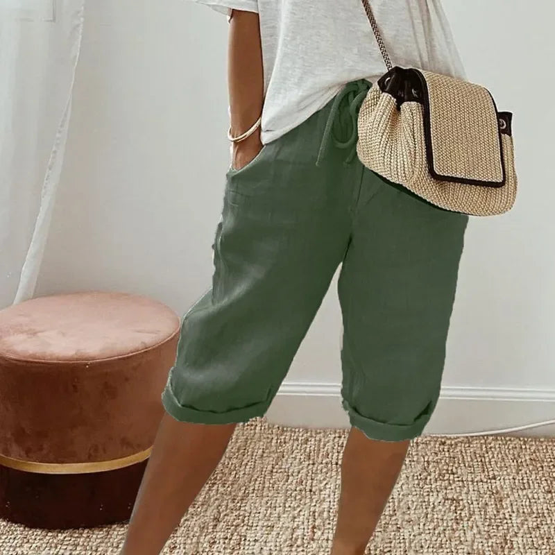 Caprihose – Lässige, kurze Sommerhose aus Leinen für Damen-HauteBerlin