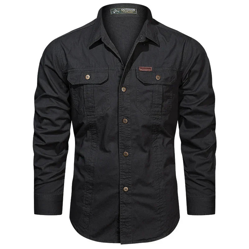 Cargo-Shirt – Langärmliges Herrenhemd mit Knöpfen und Taschen-HauteBerlin