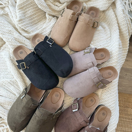 Clogs Damen | Pantoletten in Wildlederoptik | Korkfußbett-HauteBerlin