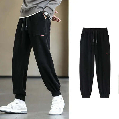 Cord-Jogginghose | Locker sitzend | Kordelzug | Jogginghose | Herrenhose-HauteBerlin