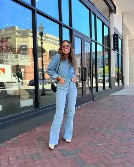 Flared Jeans | Blau | Denim | Hochtaillierte Jeans | Damenjeans-HauteBerlin