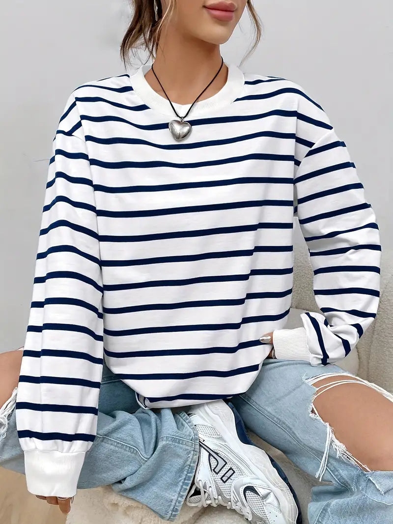 Gestreiftes Sweatshirt – Lässiger Oversize-Pullover für Frauen-HauteBerlin