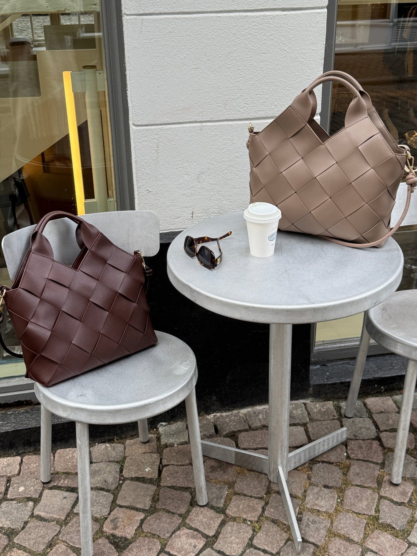 Gewebte Handtasche – groß – strukturiert – Tragetasche-HauteBerlin