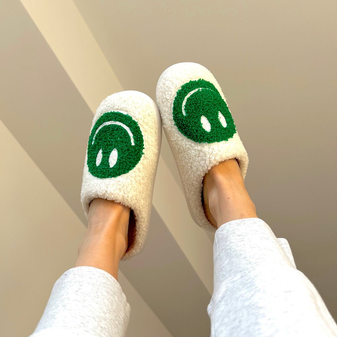 Hausschuhe Damen | Großer Smiley Plüsch | Kuschelig Weich-HauteBerlin