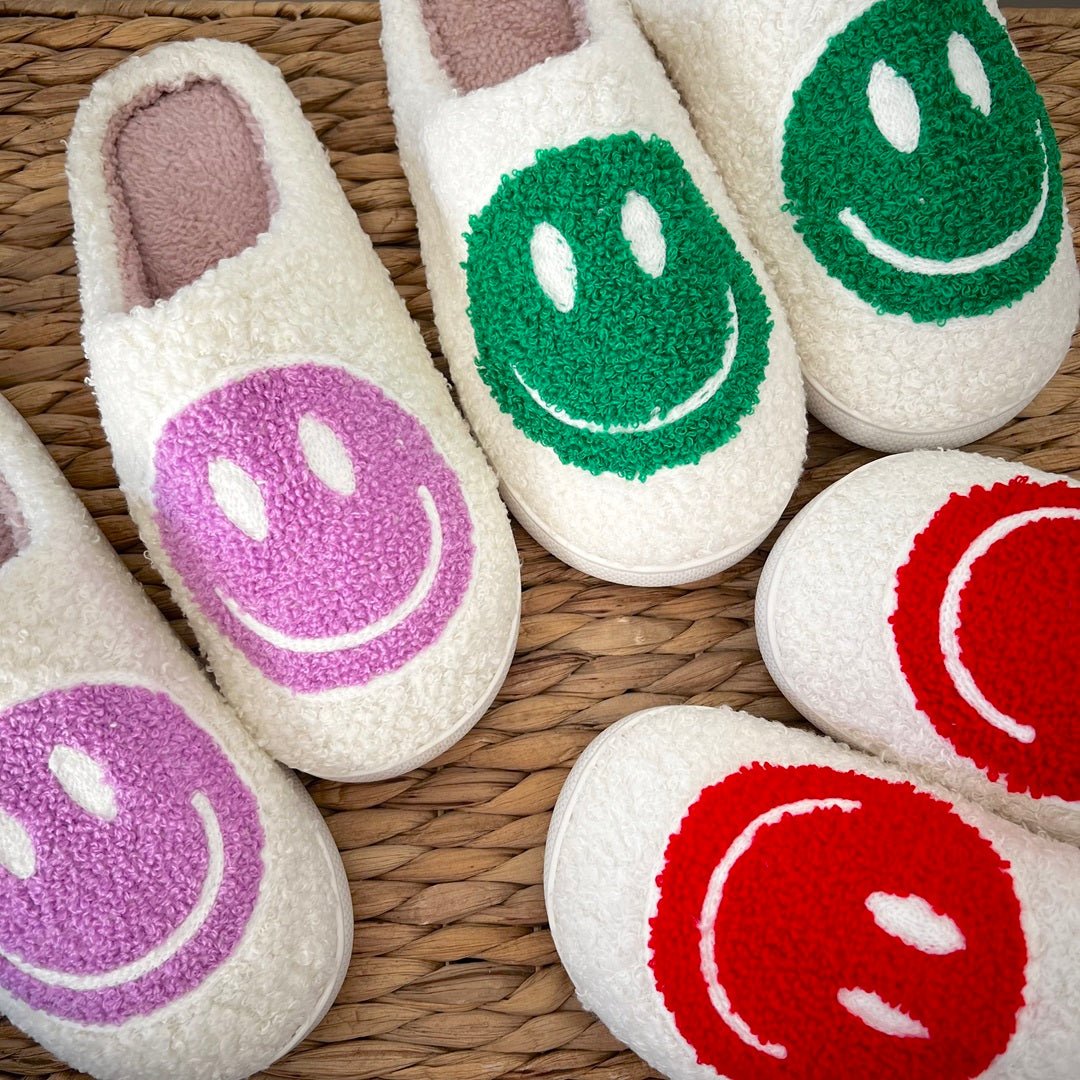 Hausschuhe Damen | Großer Smiley Plüsch | Kuschelig Weich-HauteBerlin