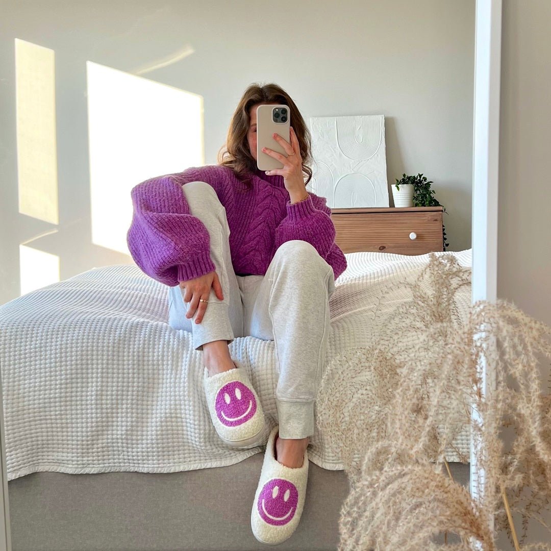 Hausschuhe Damen | Großer Smiley Plüsch | Kuschelig Weich-HauteBerlin