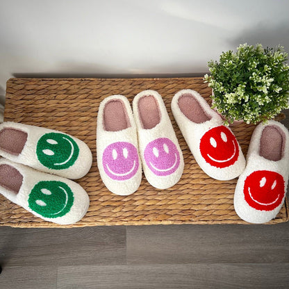 Hausschuhe Damen | Großer Smiley Plüsch | Kuschelig Weich-HauteBerlin