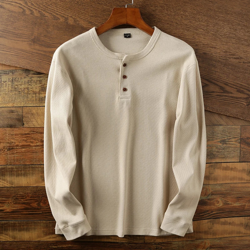 Henley Shirt – Lässiges Langarm-T-Shirt mit Knopfleiste für Männer-HauteBerlin