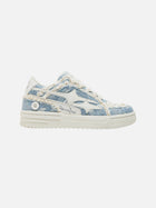 Blau