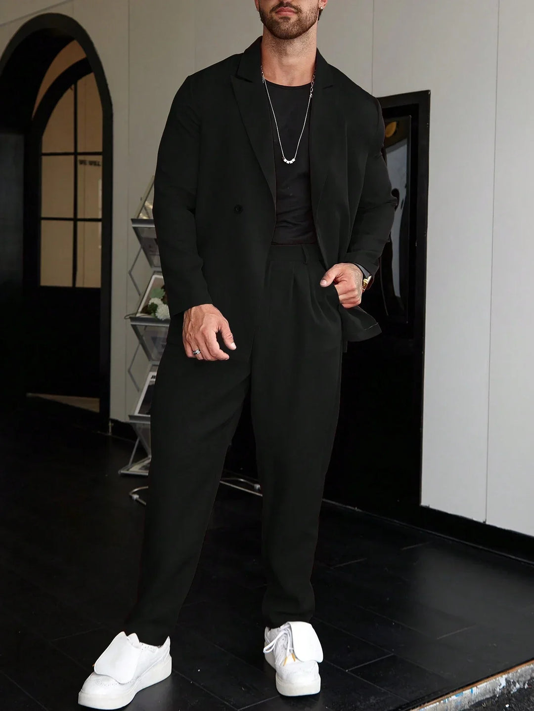 Herrenanzug | Relaxed Fit | Bundfaltenhosen | Blazer und Hosenset | Zweiteiliges Set für Herren-HauteBerlin