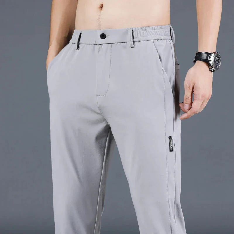 Herrenhosen – elastischer Bund – schmale Passform – Freizeithosen – Stretchhosen-HauteBerlin