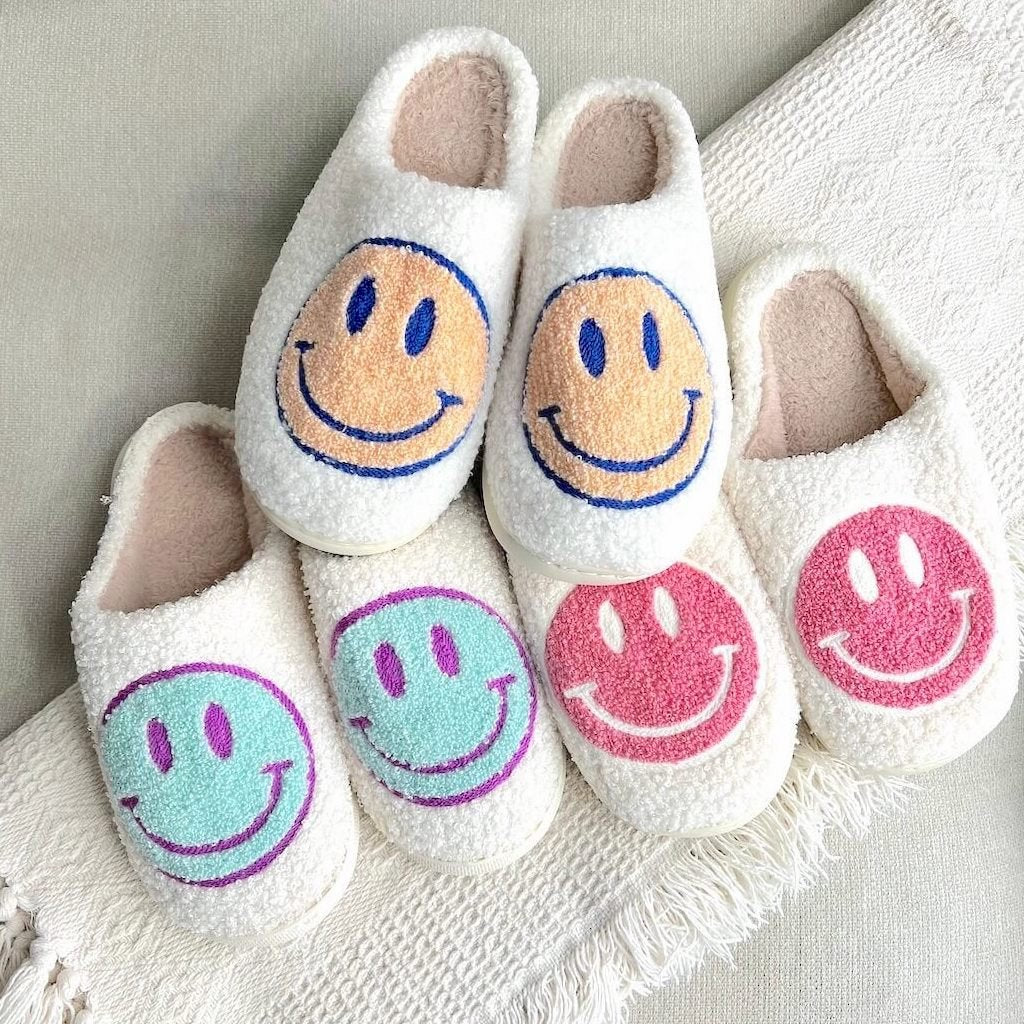 Plüsch Hausschuhe mit Smiley 1