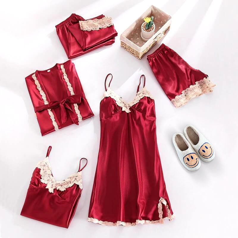Fünfteiliges Satin Pyjama Set 10