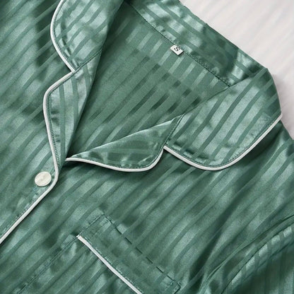 Gestreiftes Satin Schlafanzug Set 4