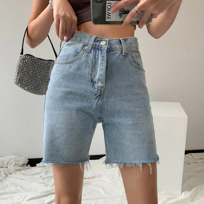Jeansshorts – Hellblaue Shorts mit hoher Taille für Damen-HauteBerlin