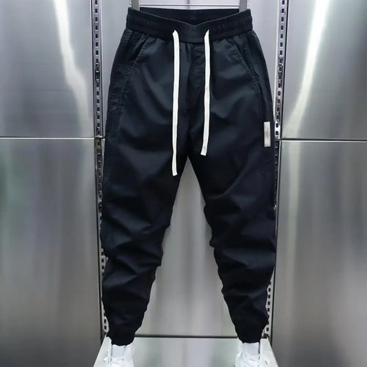 Jogginghose – Leichte Jogginghose mit Kordelzug für Männer-HauteBerlin