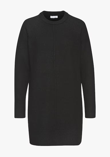 Jumperkleid – Langarm – Locker geschnitten – Langer Pullover – Damenstrickmode-HauteBerlin