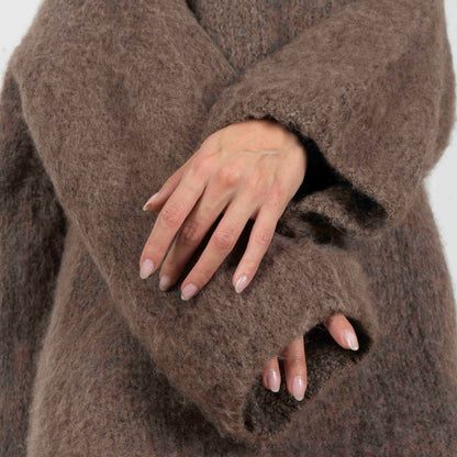 Jumperkleid – Oversized-Mini-Strickkleid-HauteBerlin