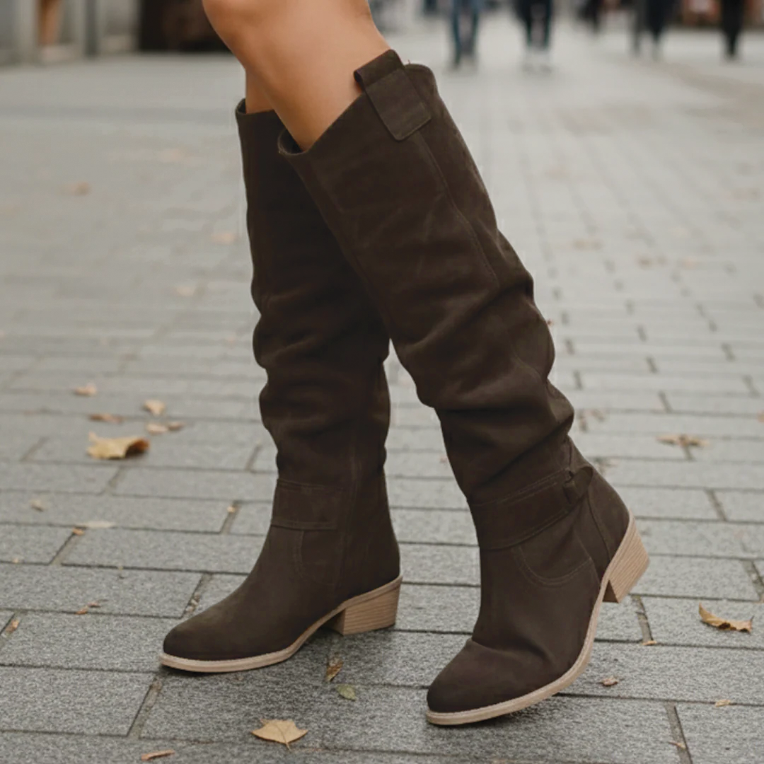 Kniehohe Stiefel | Wildleder | Flacher Absatz | Damenstiefel-HauteBerlin
