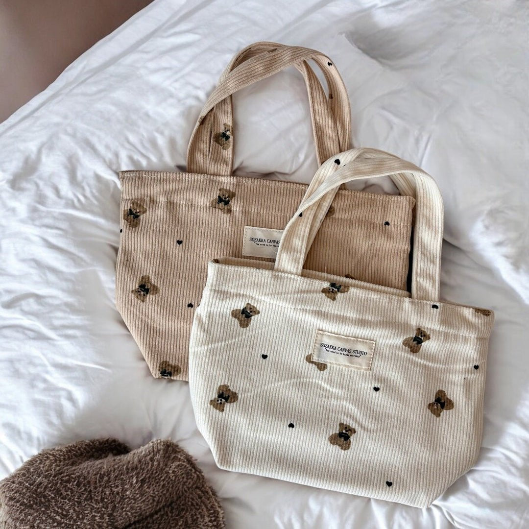 Kosmetiktasche | Cord Teddy Print | Shopper oder Schminktasche-HauteBerlin