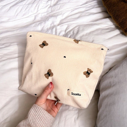 Kosmetiktasche | Cord Teddy Print | Shopper oder Schminktasche-HauteBerlin