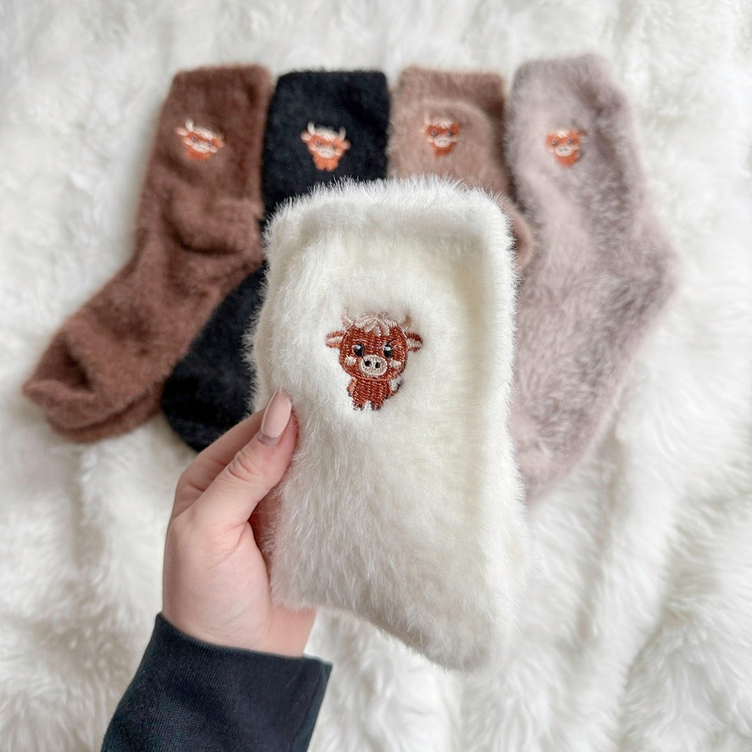 Kuschelsocken Damen | Fünferpack | Flauschig | Highland Kuh Stickerei-HauteBerlin