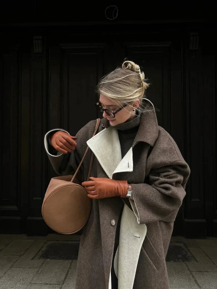 Langer Wollmantel – Braun – Oversize – Trenchcoat aus Wolle – Wintermäntel und -jacken für Damen-HauteBerlin
