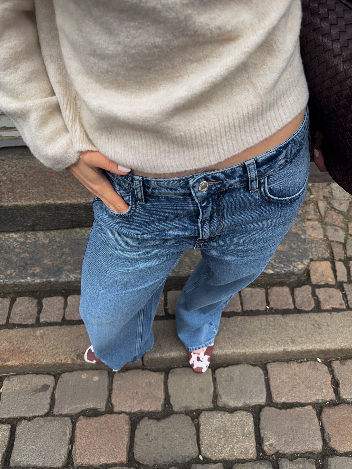Loose Fit Jeans – Damenjeans mit normaler Leibhöhe und geradem Bein-HauteBerlin