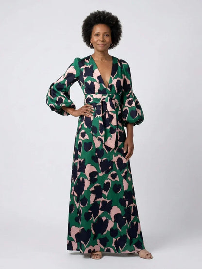 Maxikleid | Flügelärmel | V-Ausschnitt | Langarmkleid | Sommerkleid-HauteBerlin