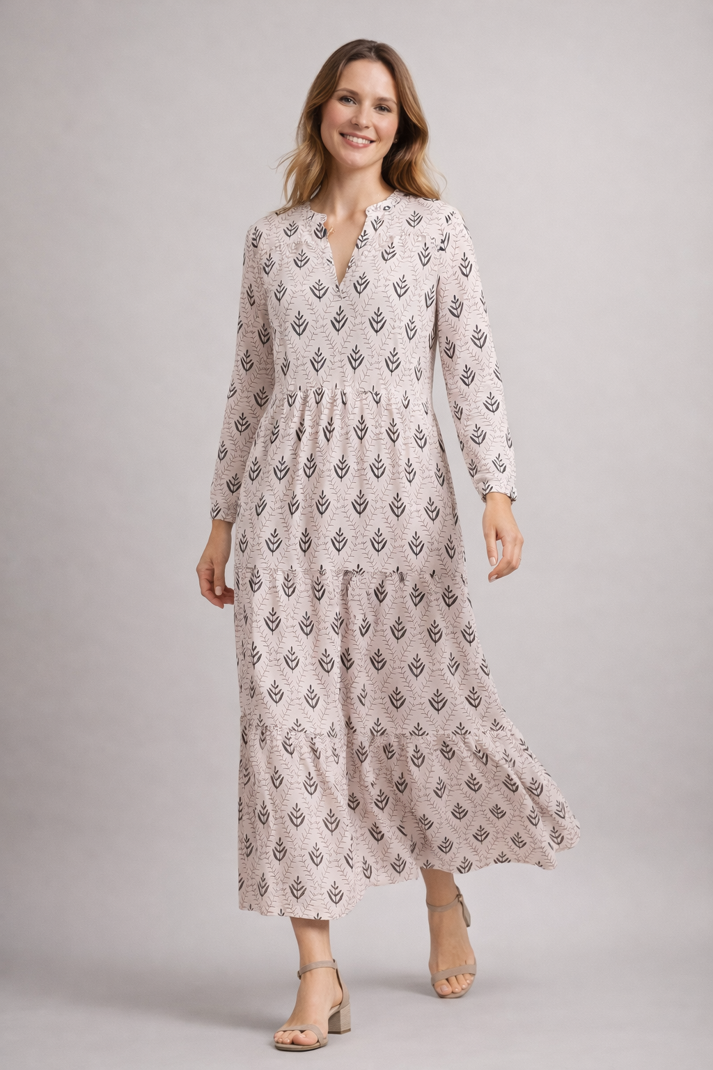 Maxikleid – Lässiges Sommerkleid mit langen Ärmeln-HauteBerlin