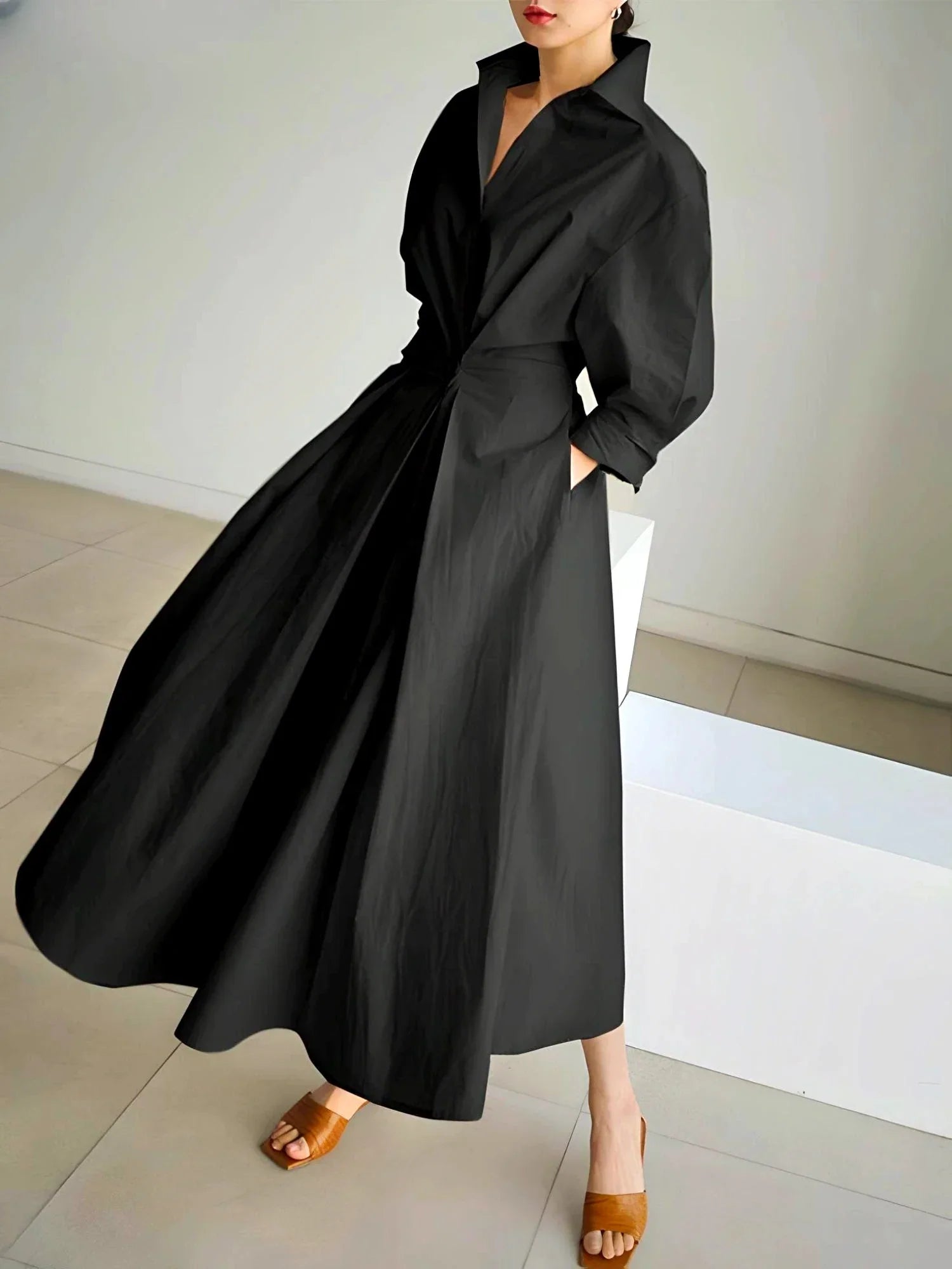 Meluría – Elegantes Damen Kleid mit Langen Ärmeln & Fließender Silhouette-HauteBerlin