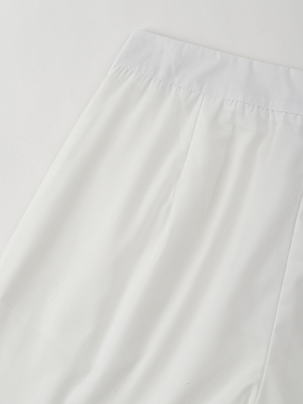 Oberteil und Hose mit weitem Bein – Zweiteiliges Leinen-Set für Damen für den Sommer-HauteBerlin