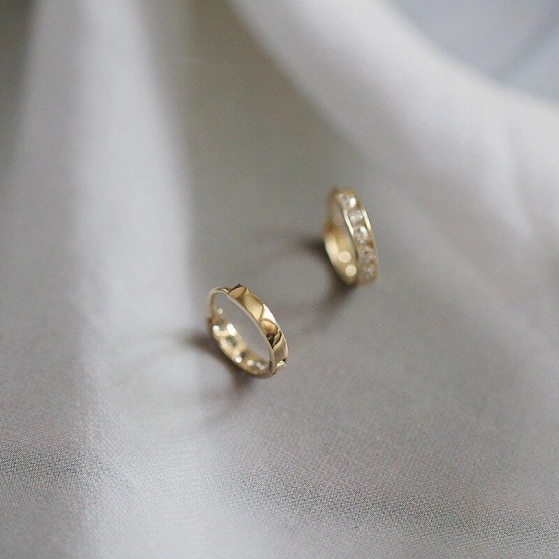 Ohrringe Gold Damen | Kleine Creolen mit Zirkonia-HauteBerlin
