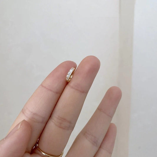 Ohrringe Gold Damen | Kleine Creolen mit Zirkonia-HauteBerlin