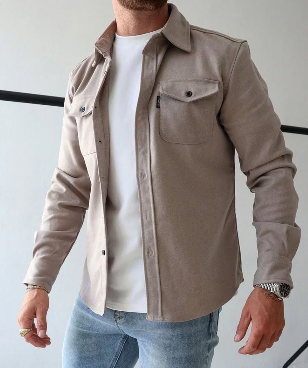 Overshirt – Langärmeliges Herrenhemd Mit Knopfleiste Und Brusttaschen-HauteBerlin