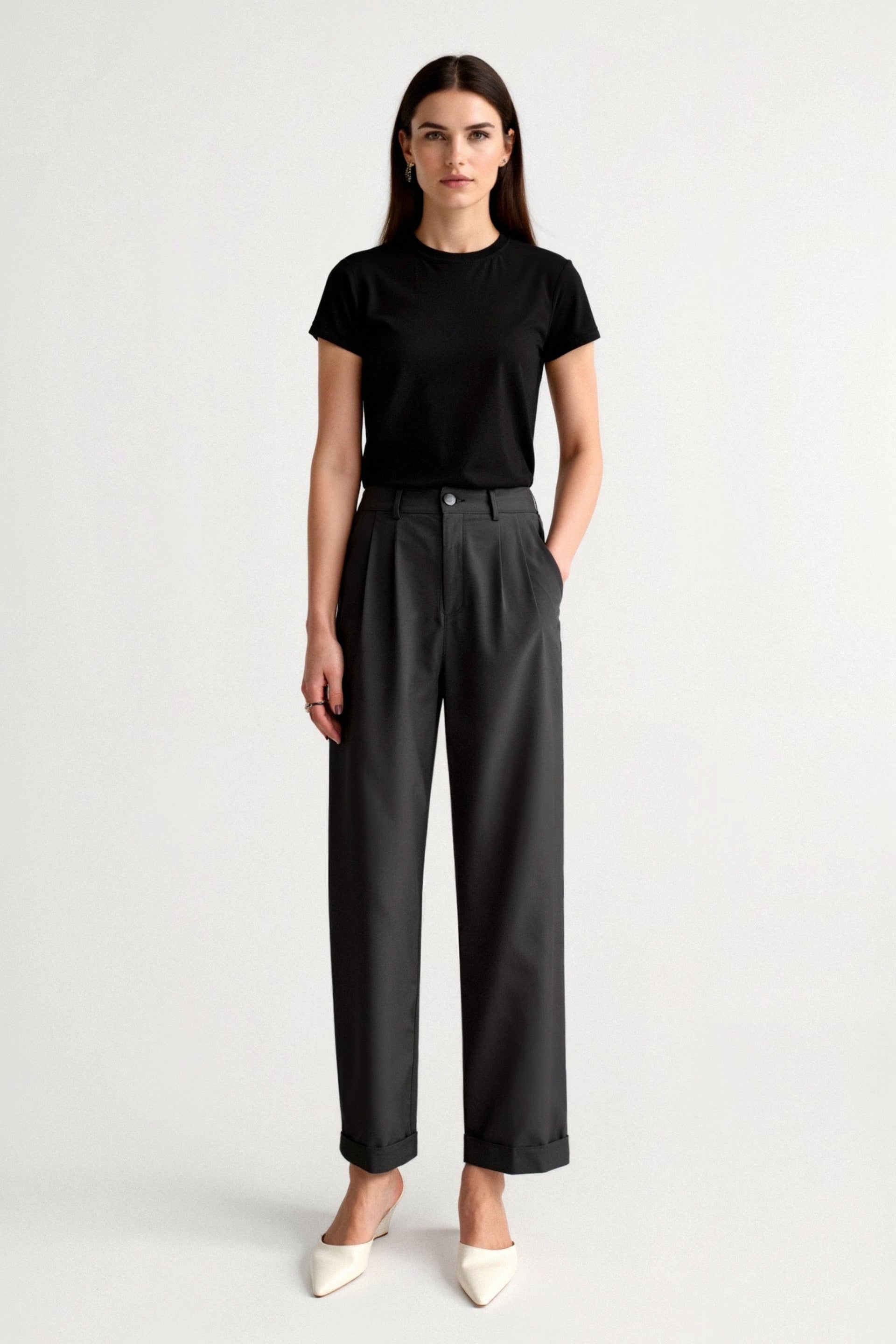 Plisseehose | Gerades Bein | Smart Casual | Hose mit Umschlag | Damenhose-HauteBerlin