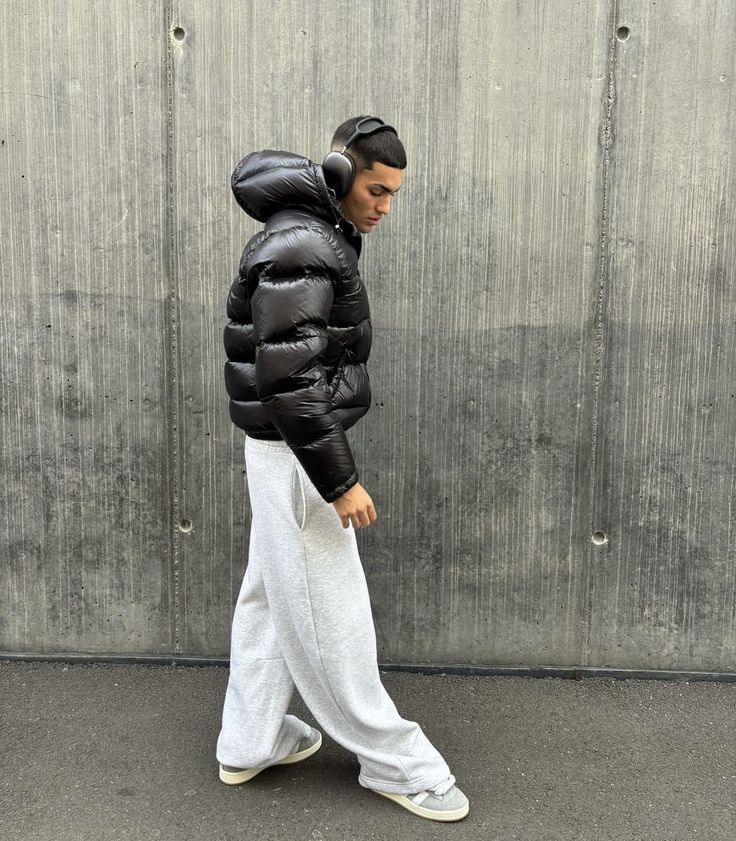 Pufferjacke – Kurze Winterjacke mit Kapuze für Herren-HauteBerlin