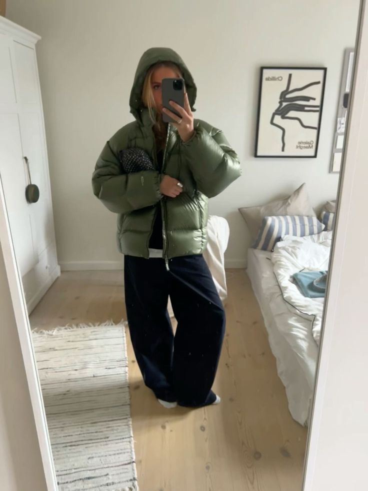 Pufferjacke – Kurze Winterjacke mit Kapuze für Herren-HauteBerlin