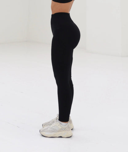Raffinierte Leggings mit gerippter Kontur für einen mühelosen Look-HauteBerlin