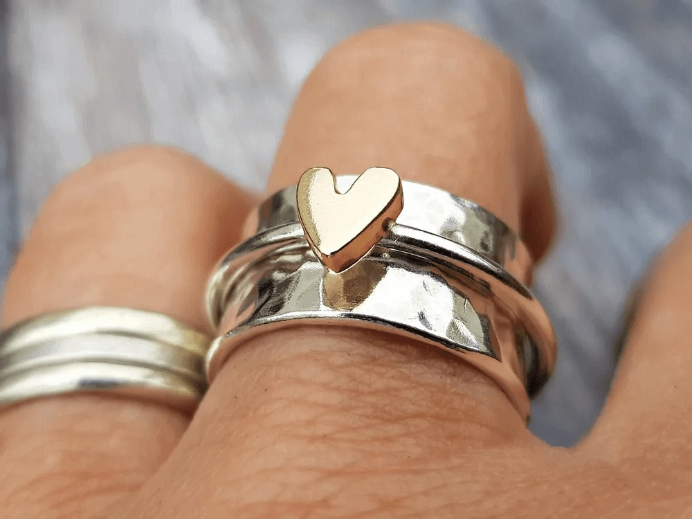 Ring Damen Silberfarben | Goldenes Herz | Drehbar | Anti Stress-HauteBerlin