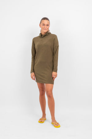 Rollkragenkleid - Langärmelig - Mini - Freizeitkleid - Pulloverkleid-HauteBerlin