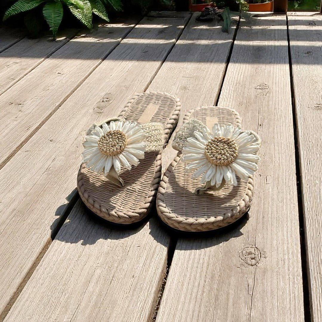 Sandalen Damen | Gänseblümchen Zehentrenner | Geflochtene Optik-HauteBerlin