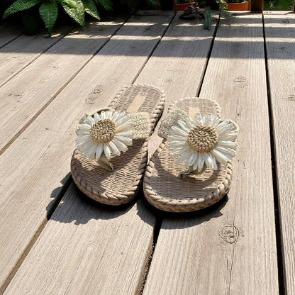 Sandalen Damen | Gänseblümchen Zehentrenner | Geflochtene Optik-HauteBerlin